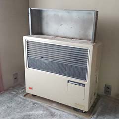 FF式石油ファンヒーター取り外し撤去
