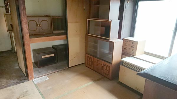 仙台市泉区の解体予定の一軒家（居室）の片付け作業事例紹介