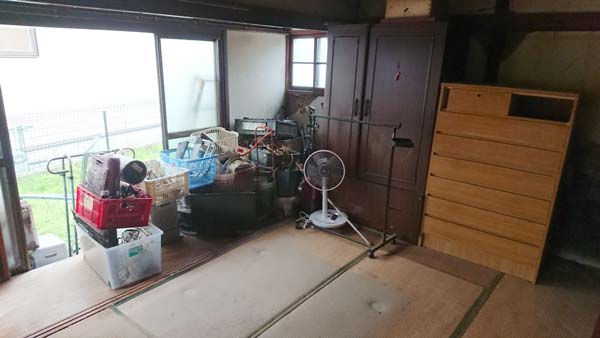 仙台市泉区の解体予定の一軒家（寝室）の片付け作業事例紹介